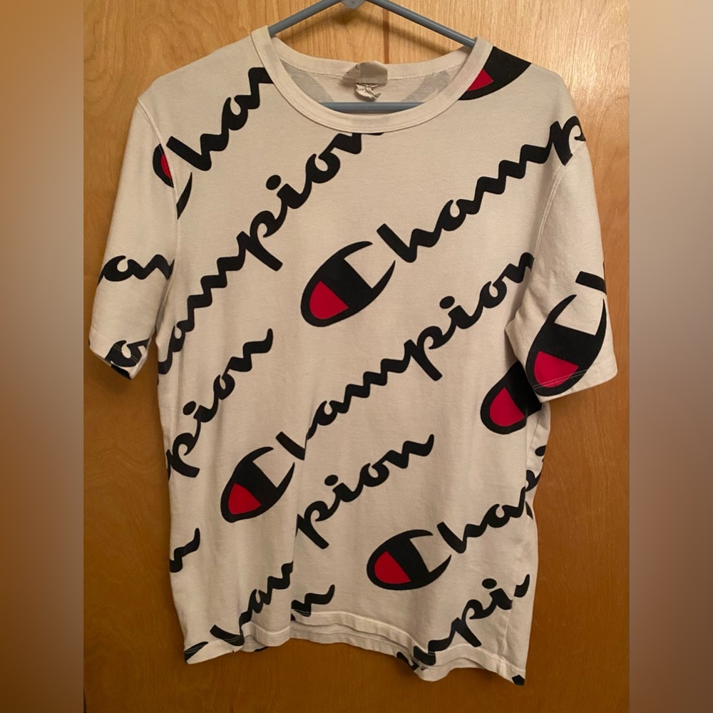 Champion T-Shirt